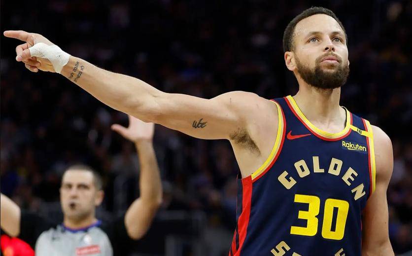 爱游戏APP下载-包含今晚金州勇士备战CBA常规赛，防线松动细节曝光，气氛紧张，临场指挥获称赞的词条